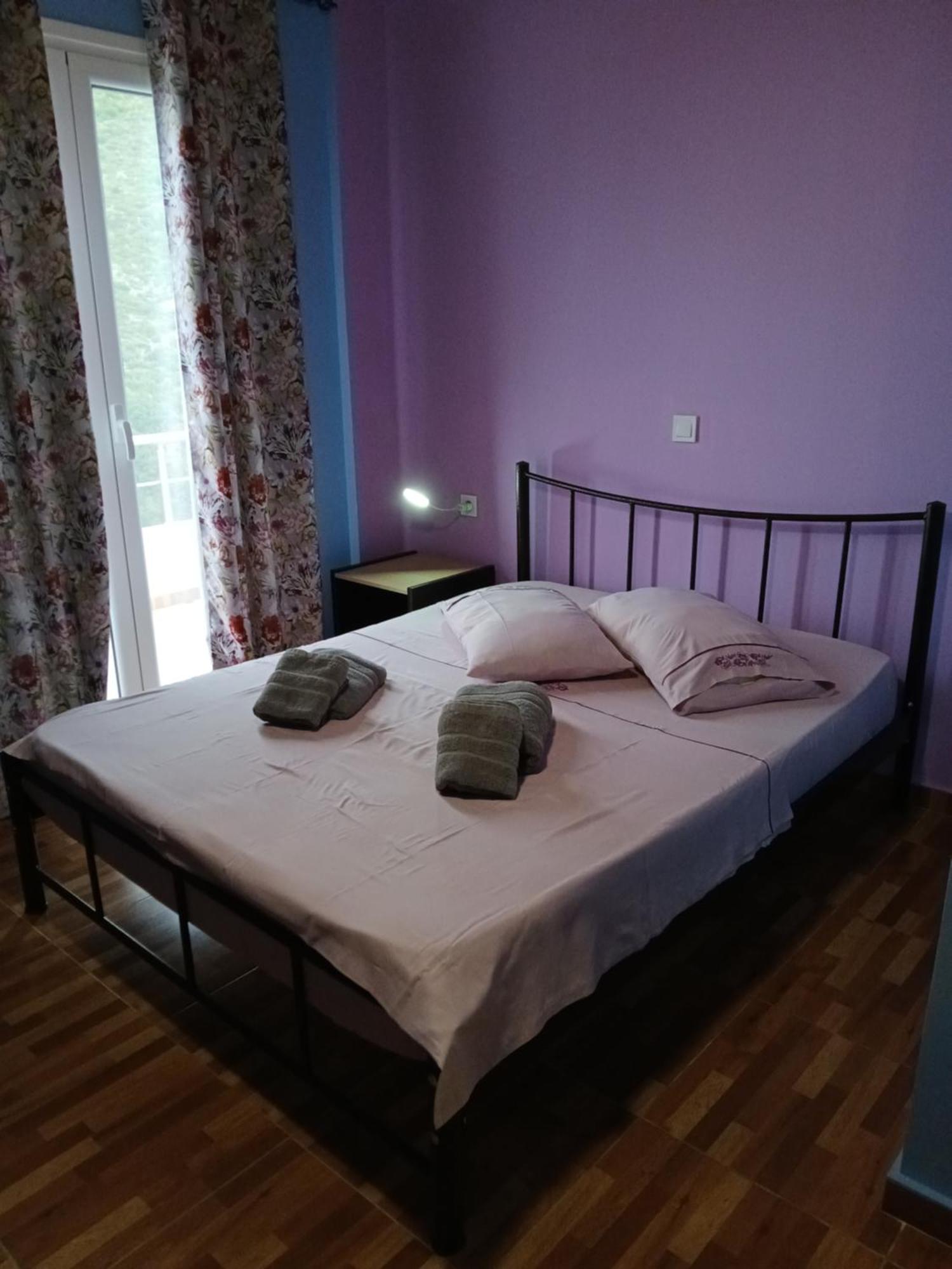 Tolis Rooms Himare Exterior foto
